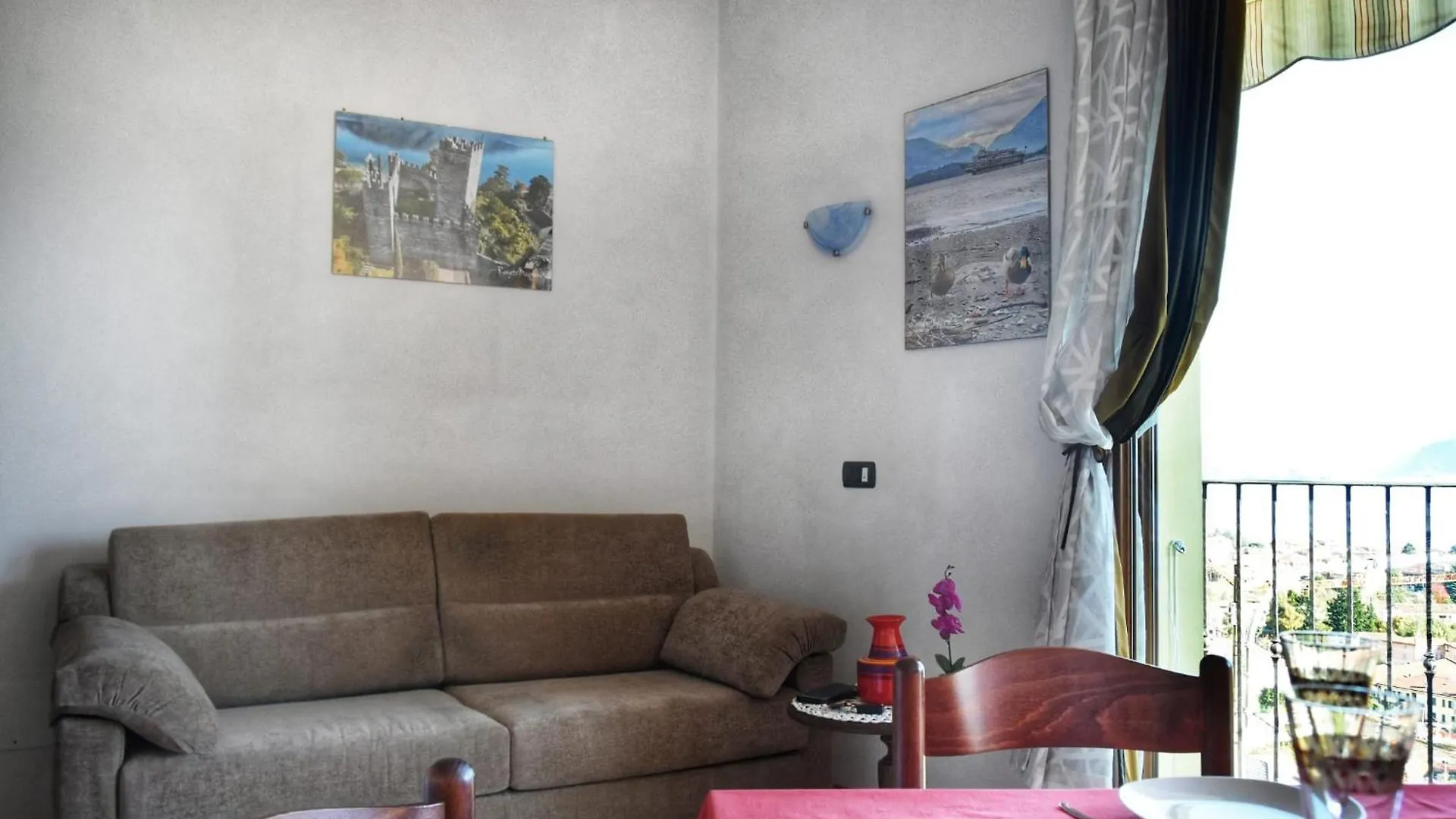 Robertalagocomo Gravedona Apartment